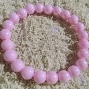 One pink stretchable beaded bracelets new hand made
